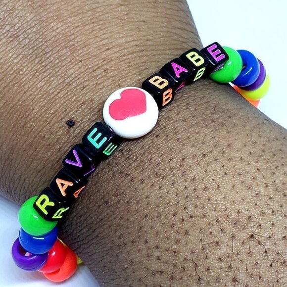 Rainbow "Rave Babe" Heart Emoji Kandi Word bracelet - Picture 3 of 3